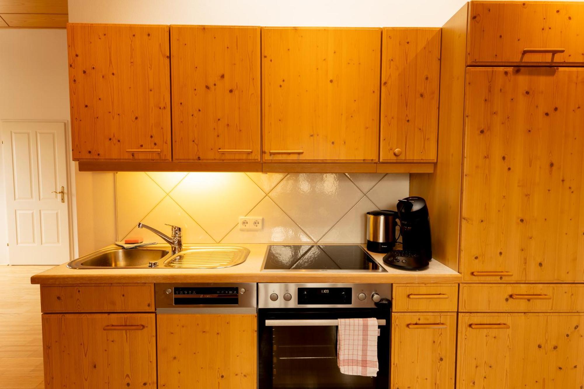 Holiday Apartments By Das Gruene Hotel Zur Post - 100 % Bio & Villa Ceconi Salzburg Eksteriør billede