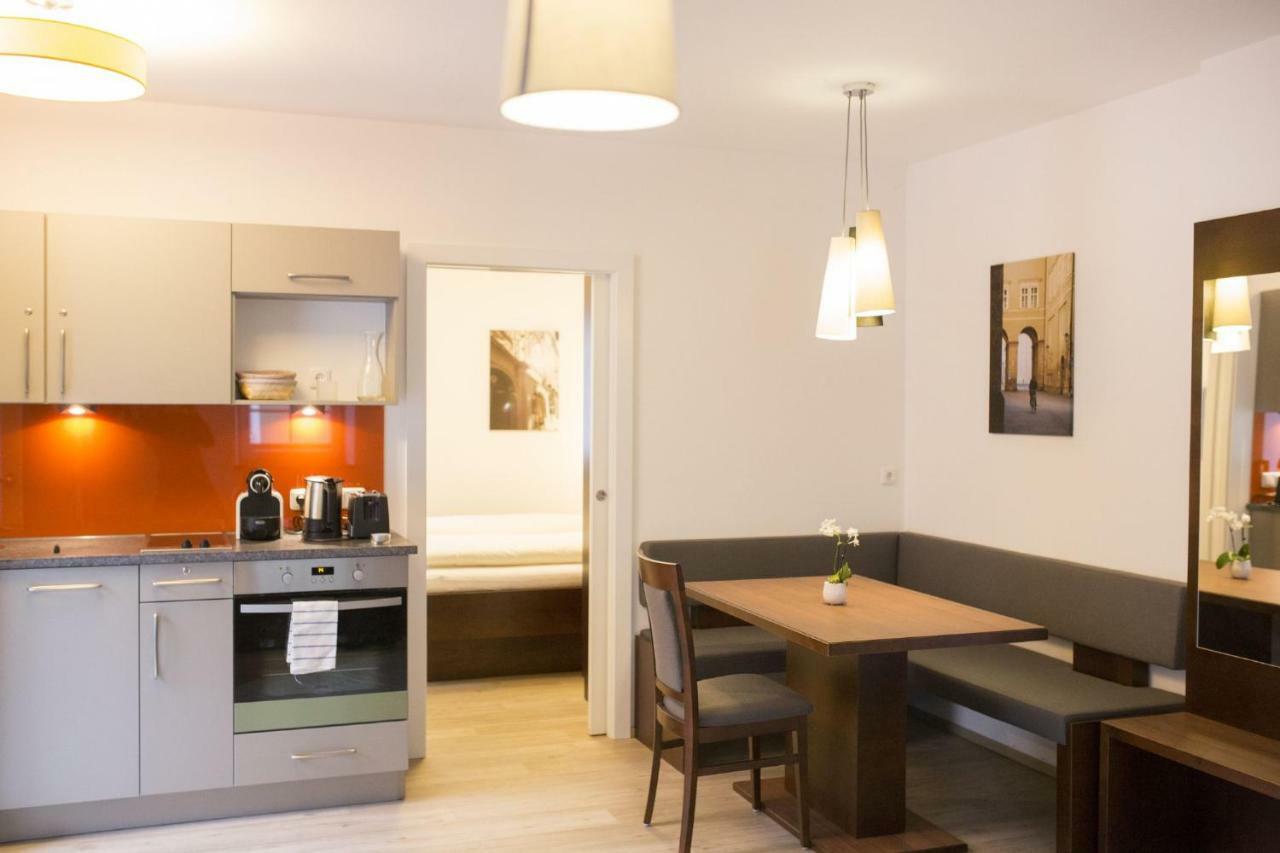 Holiday Apartments By Das Gruene Hotel Zur Post - 100 % Bio & Villa Ceconi Salzburg Eksteriør billede