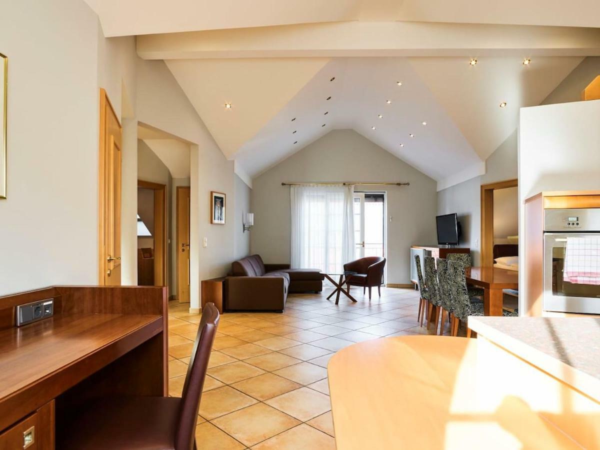 Holiday Apartments By Das Gruene Hotel Zur Post - 100 % Bio & Villa Ceconi Salzburg Eksteriør billede